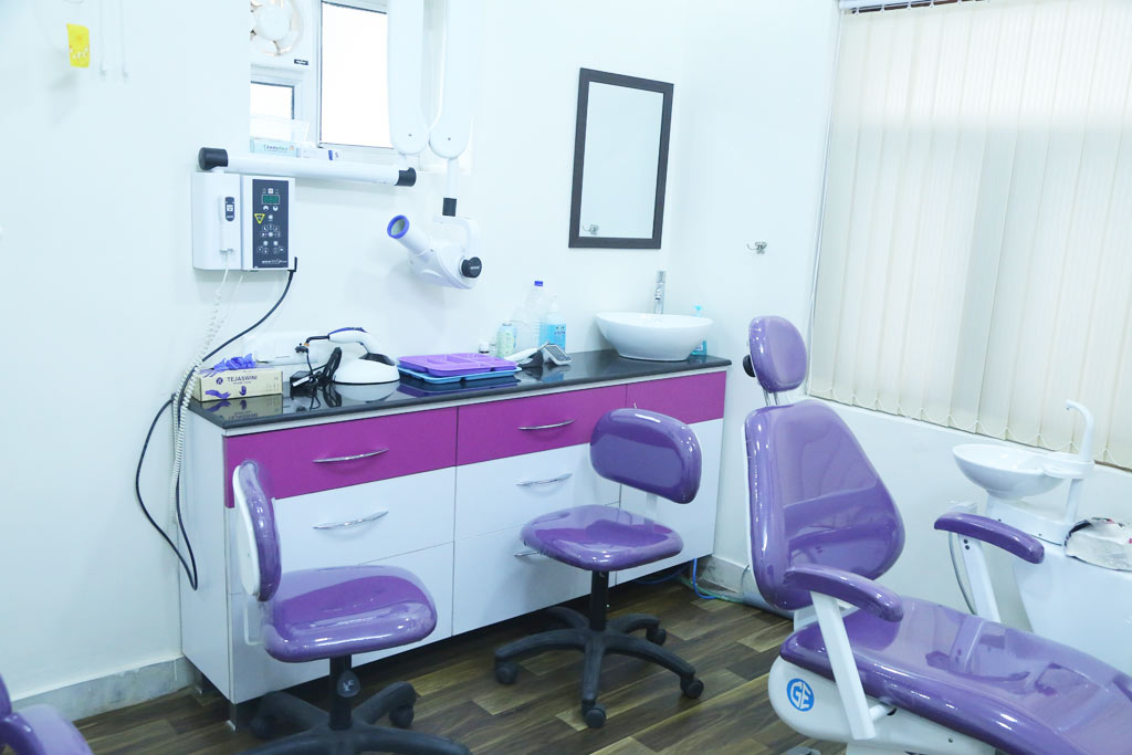 The dentist in Dwarka to visit for all your dental needs