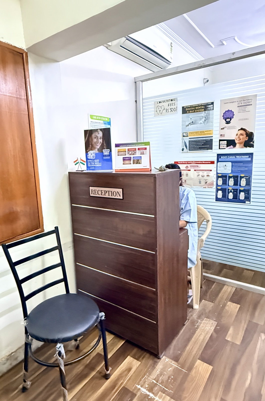 Dwarka Patient Lounge & Amenities